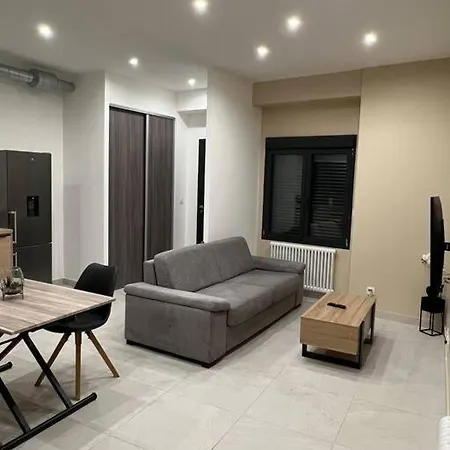 Belle Appartement Avec Parking Gratuit Blanzy Exterior photo
